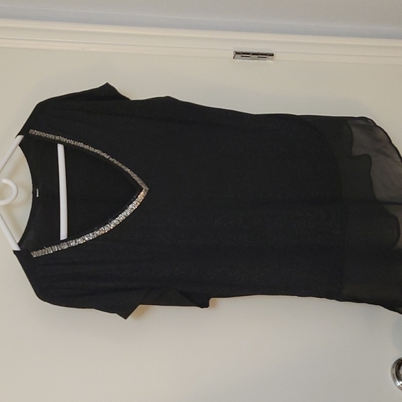 3/$30 Black Metallic Beaded Plunging V-Neck Short Sleeve Holiday Blouse - Picture 2 of 8